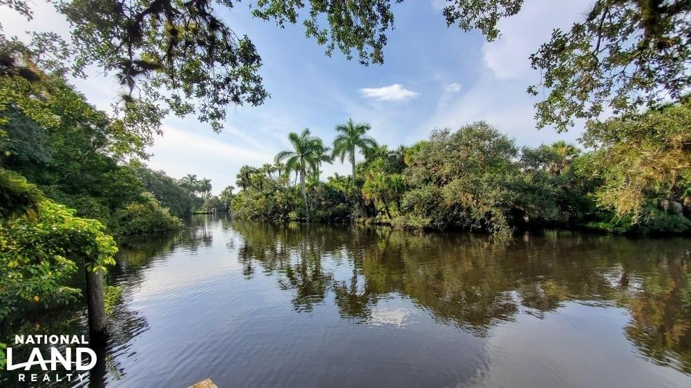 Buckingham Orange River Large Homesite Joe Baya National Land Realty