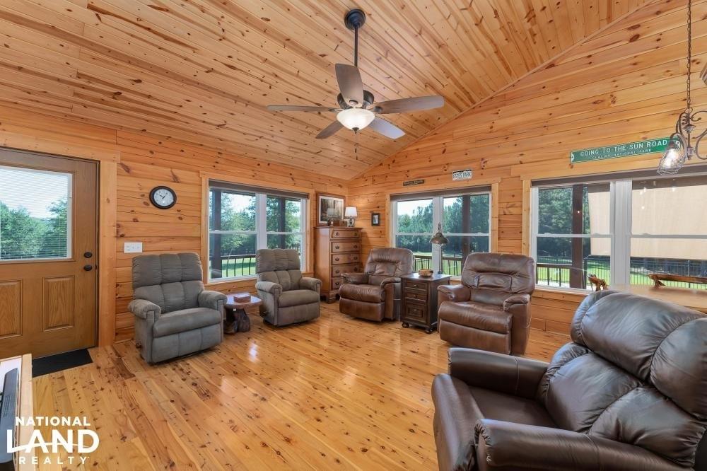 Lake Wilson Home, Timber Investment, and Development